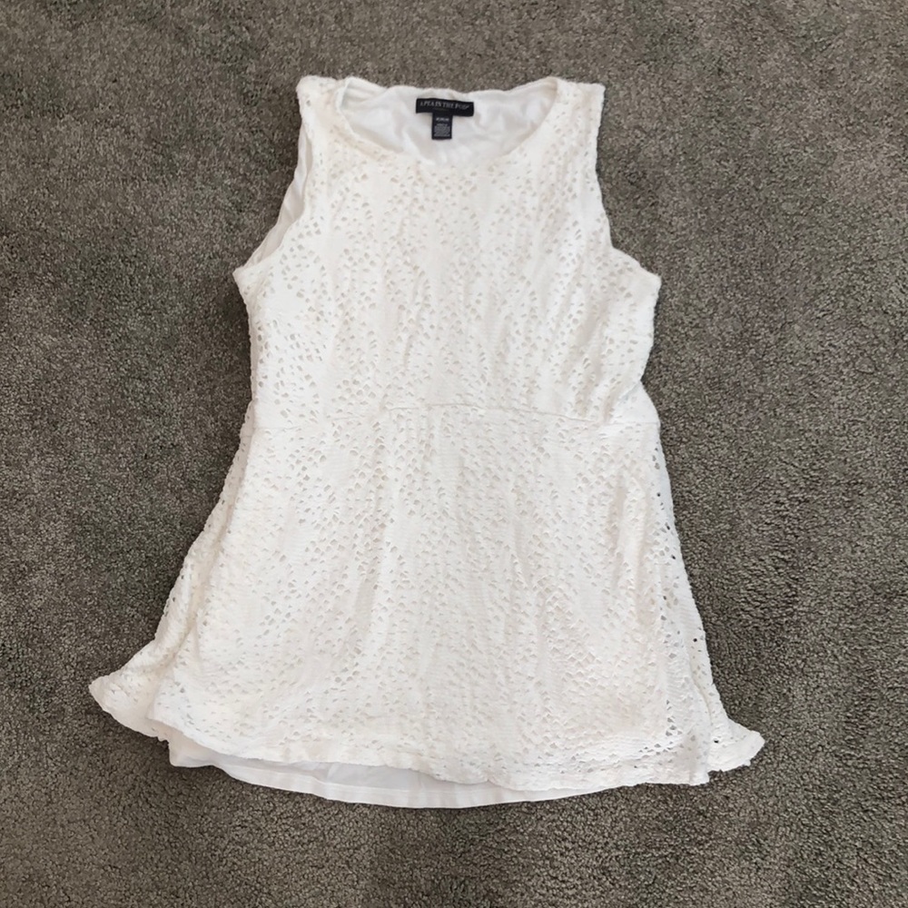 A Pea in the Pod Maternity Shirt